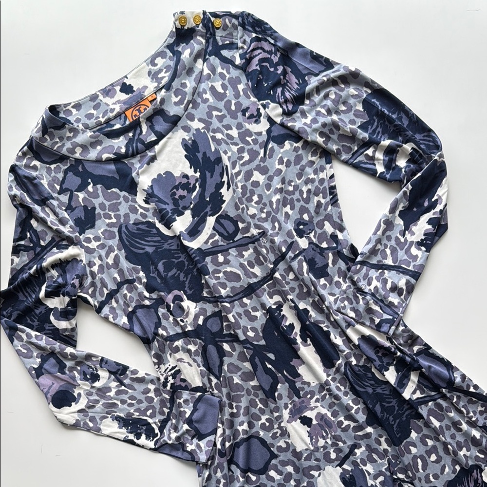 Floral Leopard Print Long-Sleeve Dress in Navy and Gray